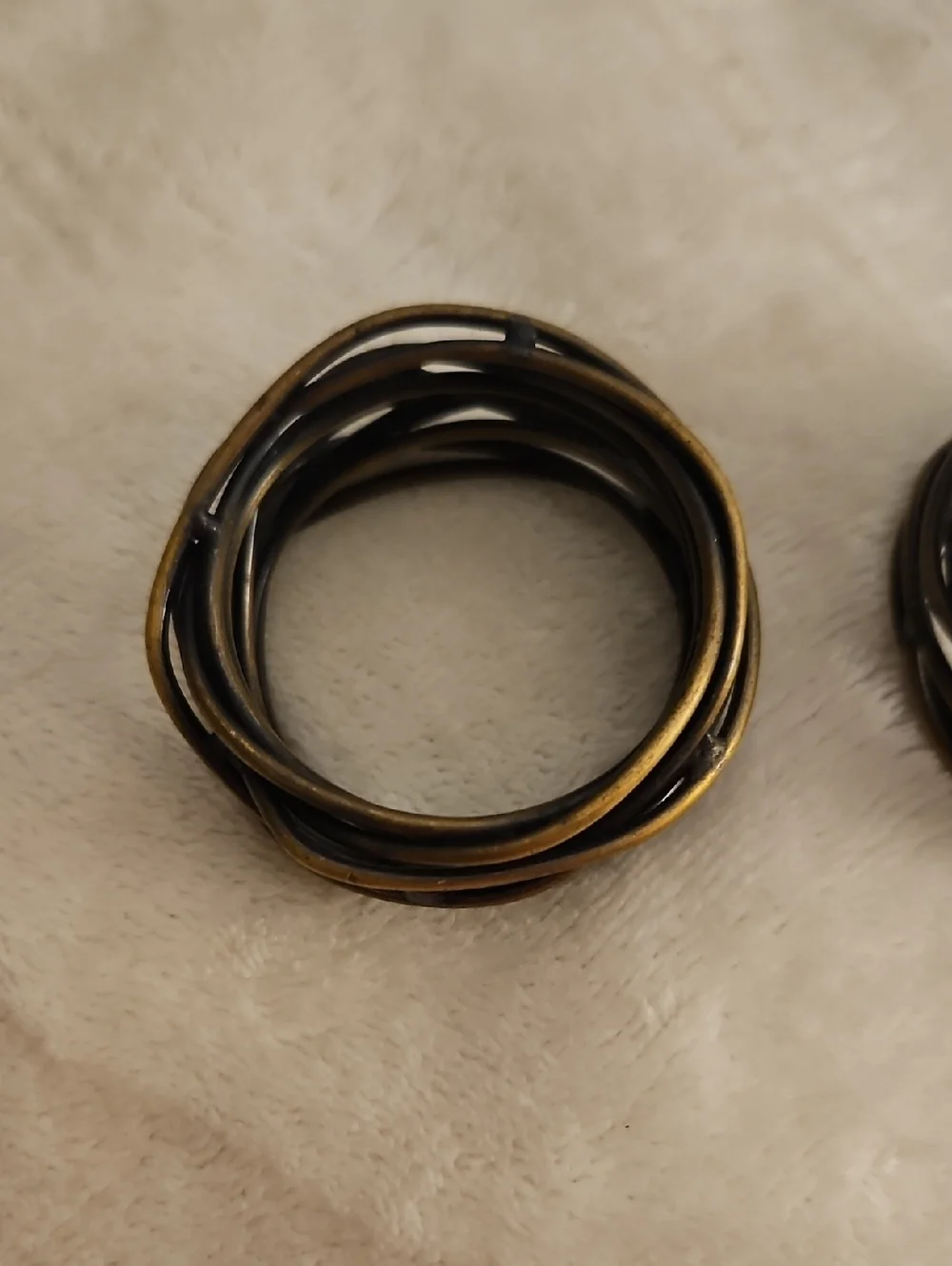 Vintage Set of Two Antique Brass Wire Bird's Nest Napkin Rings